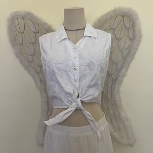 Cottagecore White Embroidered Sleeveless Tie Front Crop Top Blouse Girly Grunge